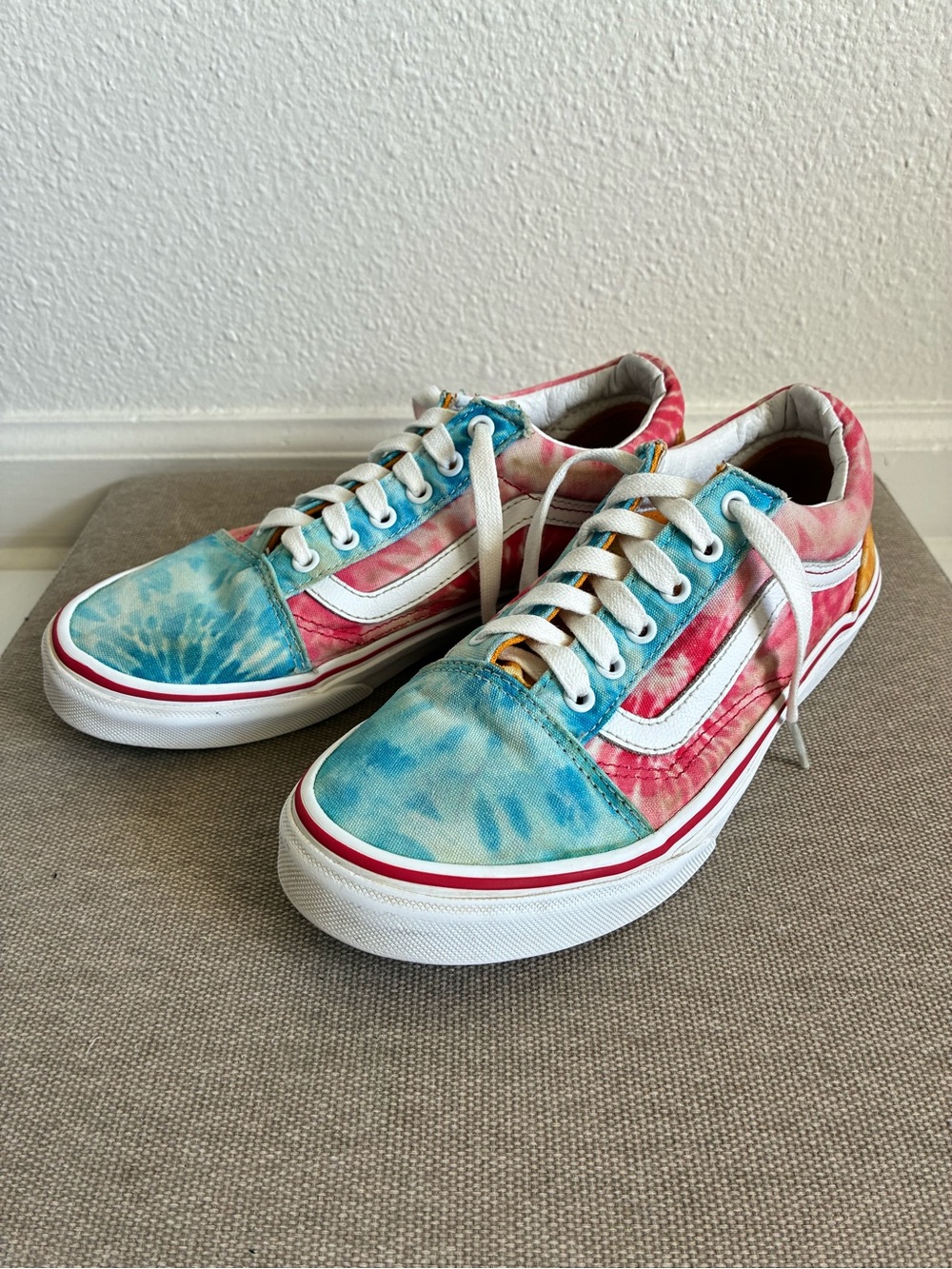 Vans Tie-Dye Old Skool Sneakers - Blue, Pink & White